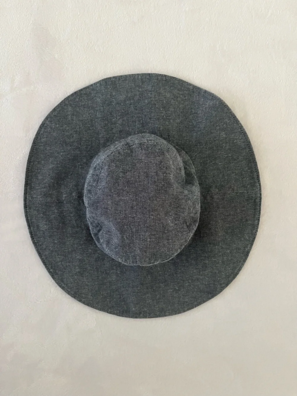 Old Navy Navy Baby Hat